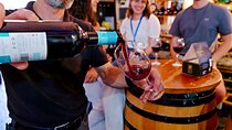 Wine and Tapas walking Tour in Malaga