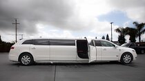 VIP Limousine Transfer for Wedding, Nightlife and Corporate Event