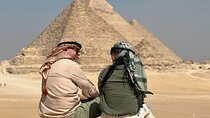  Pyramids of Giza and sphinx in private Tour
