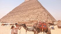 Day Tour to Giza Pyramids, Sakkara Monuments and Serapeum