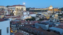 Private Tour in Porto Main Highlights By Night
