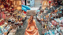 Enjoy By Private Shopping and Food Tour in Cairo 