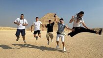 Private Tour To Pyramids of Giza Memphis Saqqara With Lunch