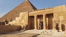 Full Day Tour of 14 Pyramids Including Dahshor Saqqara and Giza