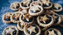 Cotswolds Christmas Baking Workshop in Burford