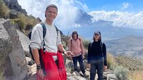 Iztaccihuatl Volcano Hike with an Alpinist