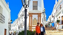 Private Walking Tour in Frigiliana