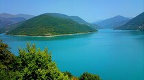 Full Day Tour in Caucasus Mountains, Kazbeg and Ananuri