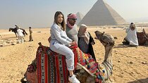 2-Day Cairo Highlights Tour: Pyramids, Museums & Bazaar With Fees