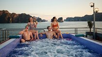 [Ha Long Bay] Luxury Cruise Day Tour From Hanoi, Caves & Buffet 
