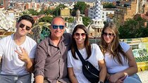 Park Guell and Sagrada Familia Private Tour with Hotel pick-up