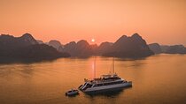 Ha Long & Lan Ha Bay Luxury Catamaran Cruise from Hanoi