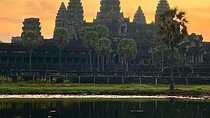 Siem Reap Temple Tuktuk Tour: Explore Angkor Wat and beyond.