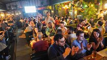 Istanbul: Pub Crawl and Pub Quiz Night in Taksim