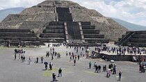Teotihuacan Piramids and Shrine of Guadalupe without Lunch from Mexico City