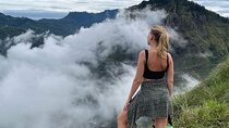 Sigiriya, Kandy to Ella TRain Ride plus Up Country TEA[B&B Basis]