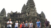 Angkor Wat Sunrise Shared Tours, Bayon, Ta Prohm & Banteay Srei 