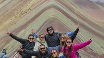 Mountain of Colors Vinincnever Full Day Tour from Cusco