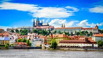 Prague: Castle Entry Ticket with Guide and River Cruise