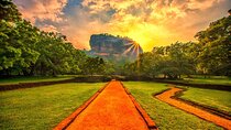 Private 2-days or 3-days Customize Tour Package in Sigiriya