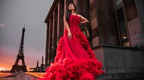 Private Photoshoot near the Eiffel Tower and the Streets Around