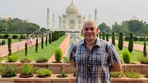 From Delhi: Taj Mahal Sunrise, Agra Fort and Fatehpur Sikri Tour