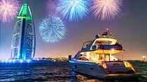 Dubai: New Year Eve Yacht Party with Fireworks,Music,BBQ & Drinks