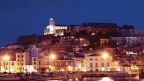 Night Tour of Ibiza by Dalt Vila with Official Guide