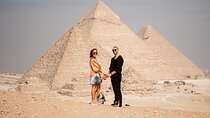 Giza Pyramids Unique Photoshoot for Couples and Nile Felucca Ride