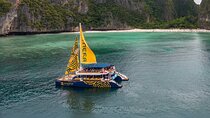 Krabi Islands Hopping in Party Catamaran with Lunch