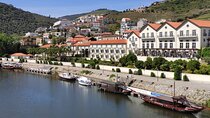 Visit Pinhão Visit and Wine Tasting Panoramic Cruise