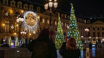 Paris Christmas Lights Small Group Walking Tour with Local Guide