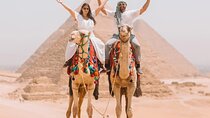 Private Full Day Guided Tour Giza pyramids ,Sakkara step pyramids and Dahshur