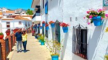 Mijas Pueblo: private walking tour by Tours in Malaga