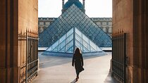 Louvre Museum Photoshoot Art and Elegance Unveiled