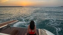 Dubai Private Sunset Yacht Tour from Dubai Marina