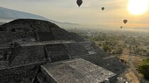 Balloon Flight with Breakfast in Cave and Round Trip CDMX