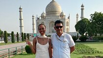 Taj Mahal and Agra Tour from Jaipur with Transfer 