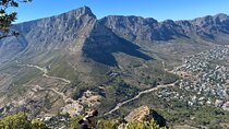 African Wonder of Nature Table Mountain Hike