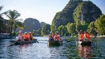 Hoa Lu, Tam Coc & Mua Caves: Deluxe Day Trip from Hanoi