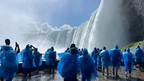 Niagara Falls Day Tour, Boat Cruise and Journey Behind the Falls
