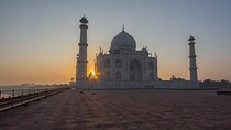 Jaipur to Taj Mahal Day Trip with Sunrise & Delhi Drop Option