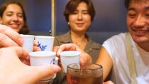 Tokyo: Shinjuku Izakaya Food&Drinking Tour (Local Guide)