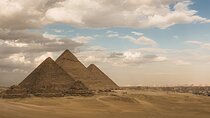 Private Day Tour Giza Pyramids, Sphinx, Saqqara, and Memphis