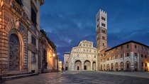 Night Walking Tour of Lucca Under the Stars