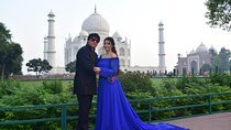 Overnight Taj Mahal & Agra Tour by Superfast Train from Delhi