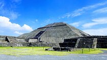 Tour to Teotihuacan by Panoramic Bus with Food Option