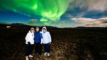 Northern Lights Tour with Photos & Aurora Reykjavik Visit