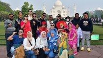 From Delhi: Taj Mahal and Agra City Tour by Car - All Inclusive