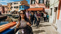 Premium Lagoon Excursion: Murano Glass, Burano & Lace Museum